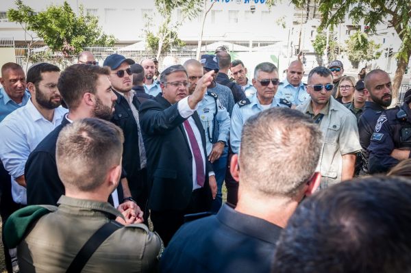 בן גביר בזירה: "מדיניות חלוקת נשק – מצילה חיים"