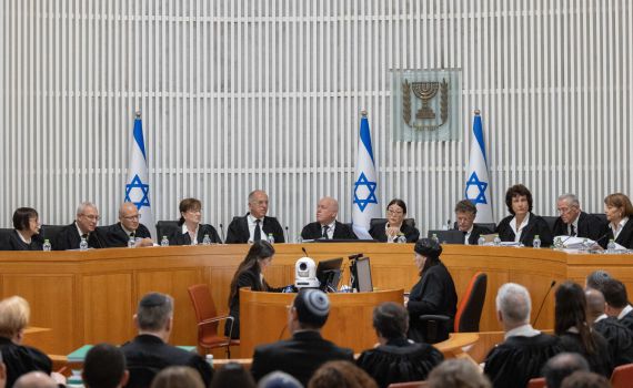 בג"ץ דחה את העתירות נגד עסקת החטופים