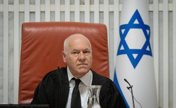 פאניקה בהיכל? דיון חירום אצל מ"מ נשיא העליון