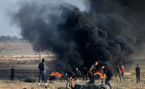 טרקטור חדר בגבול בלבנון; פלסטינים התפרעו בעזה