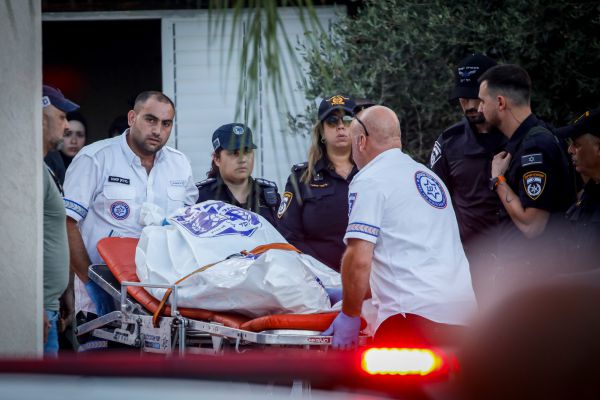 השכן של הנרצחים מגרש את בן גביר: "לך הביתה"