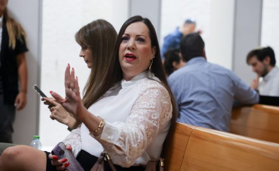 גוטליב לא עוצרת: "מעניין מי שומר על שקמה ברסלר"