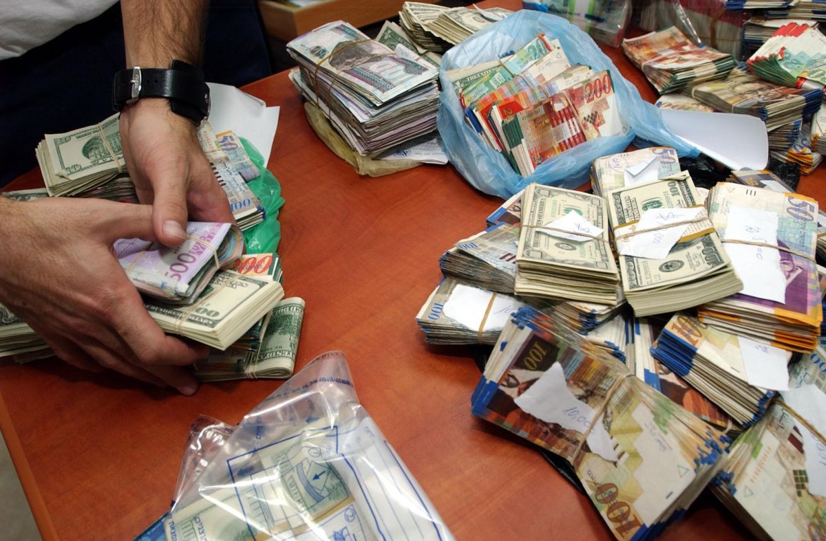 חשד להונאת ענק: הלבינו עשרות מיליוני אירו