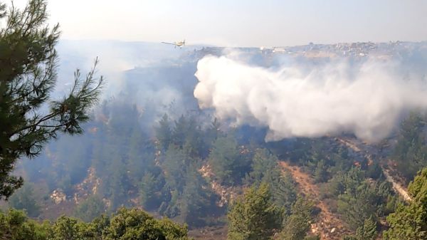 שריפה בגוש עציון: חשש מפגיעה בבתי היישוב