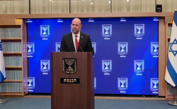 אמיר אוחנה בנאום חריף נגד בג"ץ: "אנחנו לפני תהום"