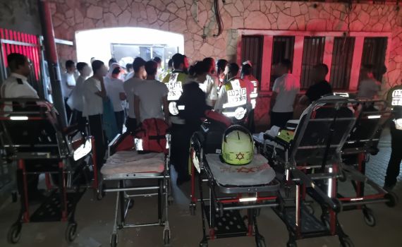 שריפה פרצה בישיבה בבני ברק, כ-28 תלמידים נפגעו