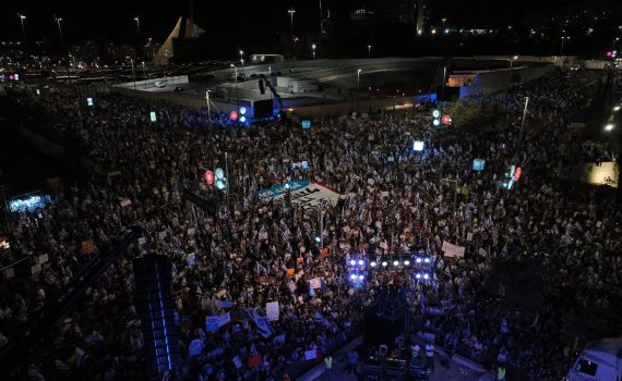 אלפי מפגינים בעצרת הימין: "לא ייקחו לנו את הקול"