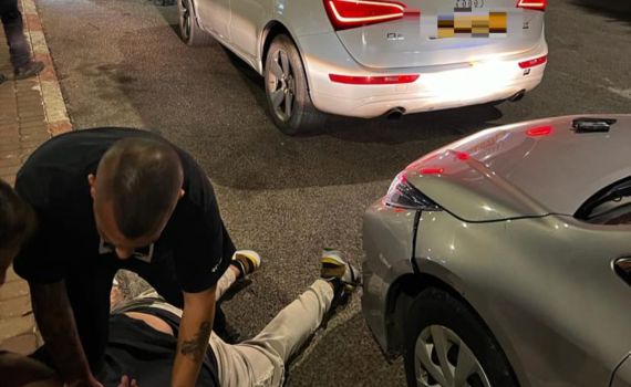 בתום מצוד: נעצרו חשודים שתקפו משפחה בטבריה