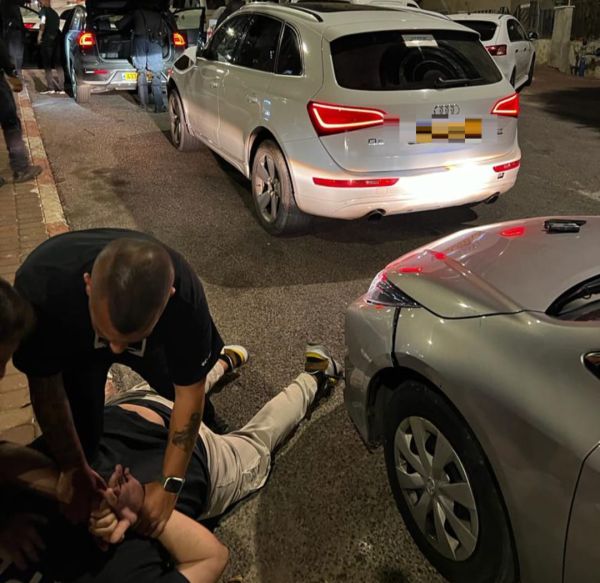 בתום מצוד: נעצרו חשודים שתקפו משפחה בטבריה