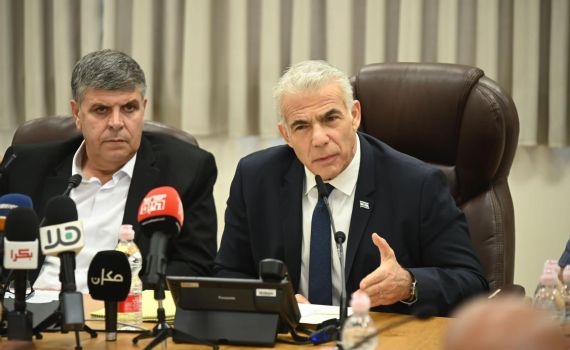 לפיד: הממשלה הרעה את המצב בחברה הערבית