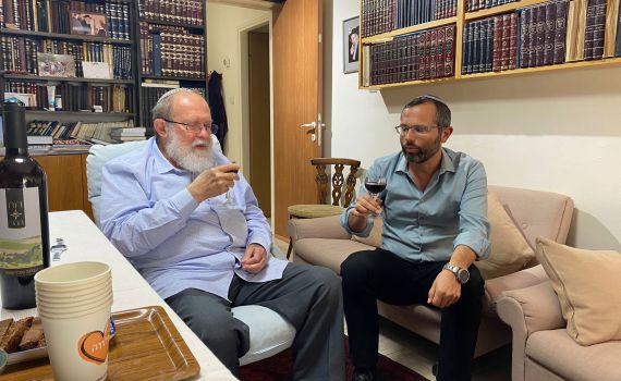 הרב אלי סדן תומך בישראל גנץ