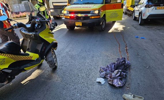 ירושלים: גבר כבן 70 נפגע מאוטובוס; מצבו קשה