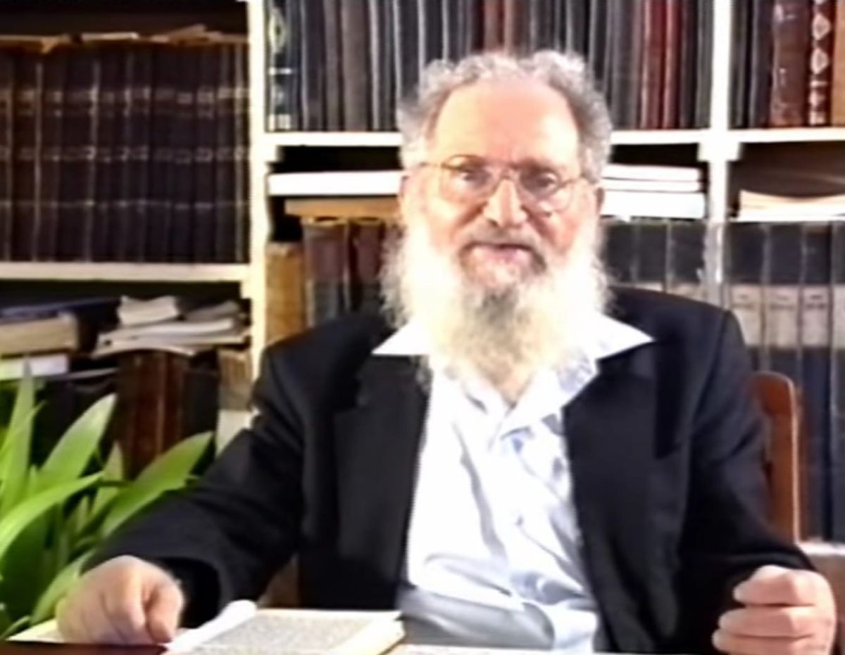 נדיר: הרב נריה זצ"ל בביצוע הפיוטים של יום כיפור