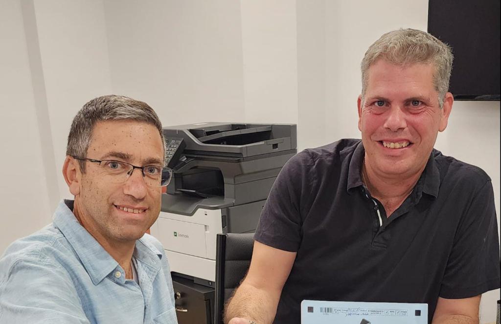 איחוד סרוג במודיעין: עמיחי זליג חובר לעמיעד טאוב