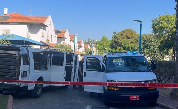 סוכל חיסול בלוד: מטען חבלה אותר מתחת לרכב