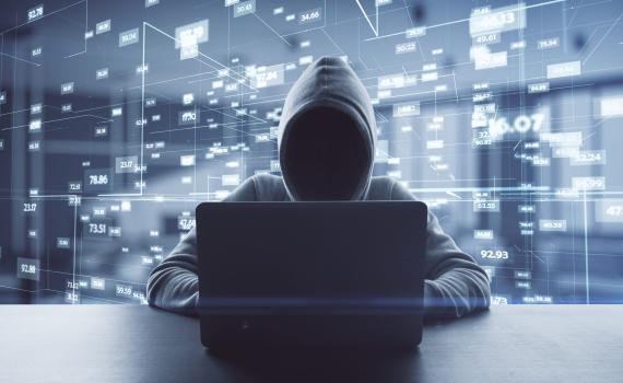 התחזה לבחורה וביצע עבירות מין דרך האינסטגרם