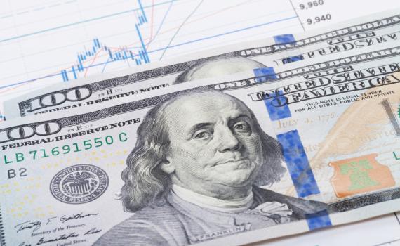 על רקע ההיערכות להסלמה: הדולר מזנק מול השקל