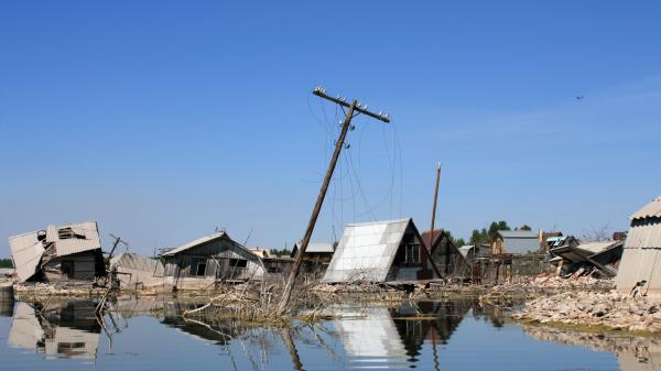 לוב טובעת: מעל ל-5000 הרוגים בשיטפונות הרסניים