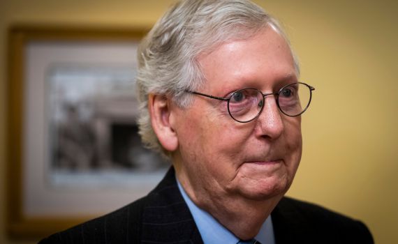 אחרי שקפא בהצהרה: רופאי הסנאטור בעדכון על מצבו