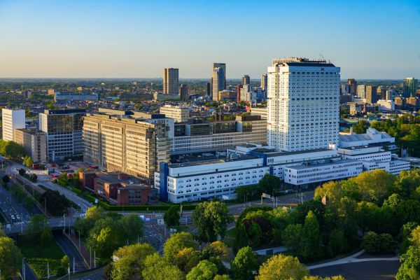 אירוע ירי בהולנד: מספר הרוגים ופצועים, היורה נעצר