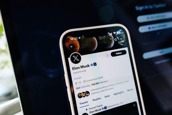 אילון מאסק טוען: 'X' חוותה מתקפת סייבר משמעותית