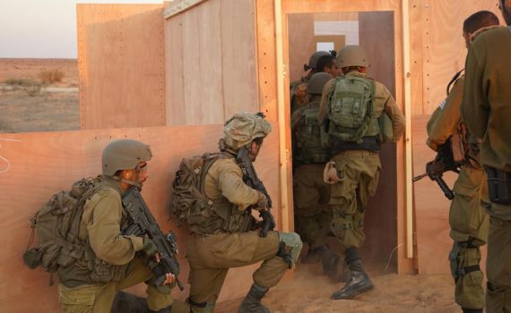 צפו באימונים: חטיבת גולני עוברת מהגנה להתקפה