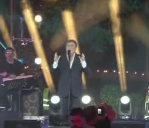 יהורם גאון הטיח בקהל: "מה שאתם עושים זו בושה". צפו