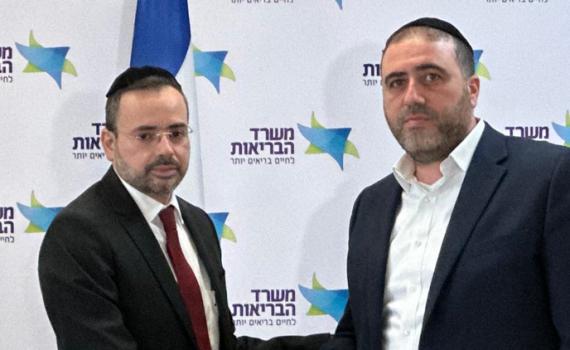 השר משה ארבל: עוזב בגרון חנוק ובעיניים דומעות