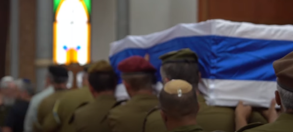 אמו של אלחנן קלמנזון ז"ל: הייתה לו אהבת אמת לעם