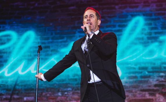 "עוף החוצה": ג'רי סיינפלד מגרש מפגין פרו פלסטיני מההופעה