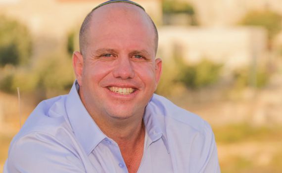 ירון רוזנטל מגיב לנאמן: "עדיף לנהל ויכוח ענייני"