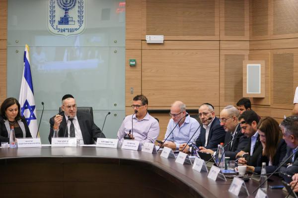 דחיית הבחירות המקומיות: הכנסת תאשר 2 תאריכים