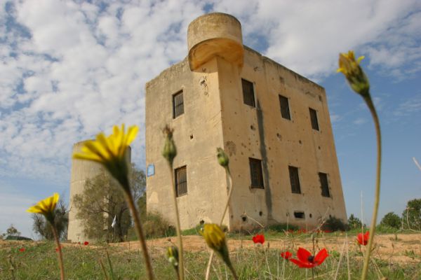 זעזוע בדרום: מעל 100 גופות נמצאו בקיבוץ בארי