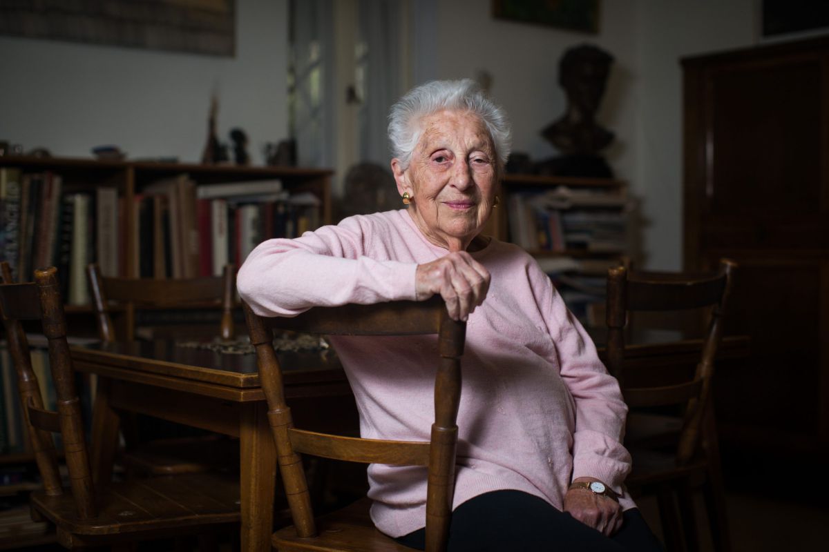 נפטרה המנהלת המיתולוגית של פלך, אליס שלוי