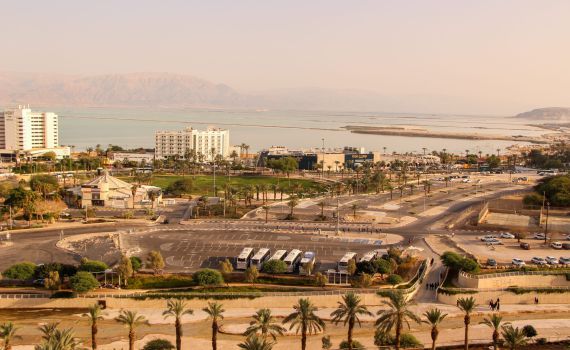 בלתי נתפס: 100 אלף ישראלים פונו למלונות