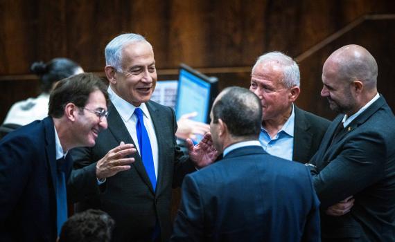 הליכוד עוקץ את מפלגת בנט: "לא מתערבים איך מתחלקים בשמאל"