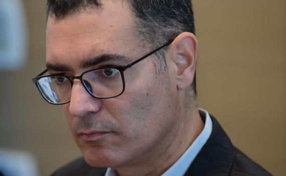 משה בר סימן טוב השעה שני עובדים שהתבטאו בגזענות