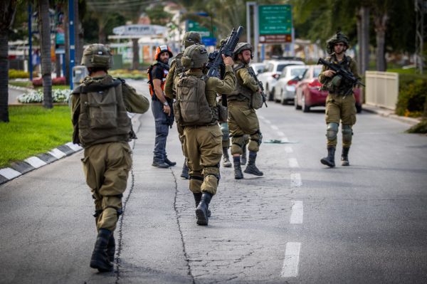 דיווח: צה"ל החל בפינוי תושבים בעוטף עזה