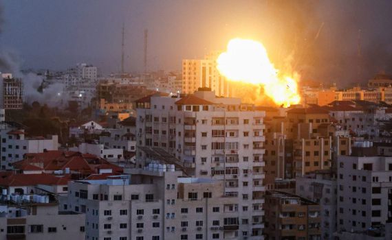 200 מטרות הותקפו; בניינים ומסגדים הושמדו. צפו