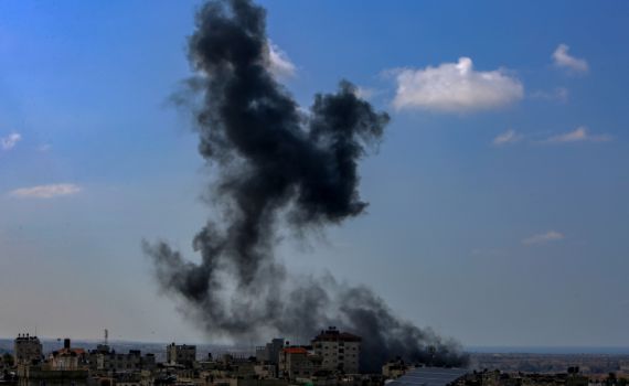 התקיפה בעזה נמשכת: מאות יעדים הותקפו הלילה