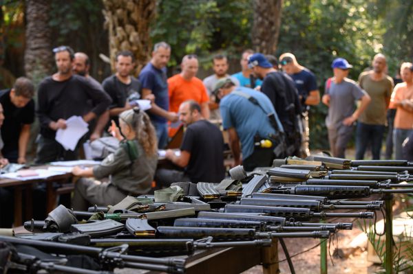 עקב זעם התושבים: לא יאסף נשק מכיתות הכוננות