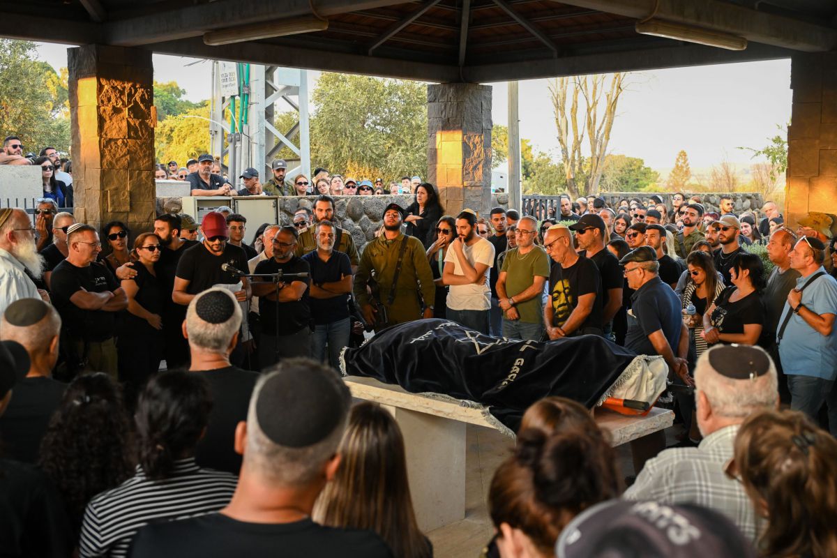 מירב בן ארי: מתוך 34 שוטרים במסיבה שרדו ארבעה