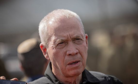 גלנט: נכיר בזוגות חד-מיניים שאיבדו בן זוג במלחמה