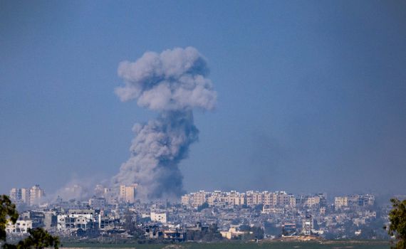 במהלך הפעילות הקרקעית: קצין צה"ל נפצע קשה