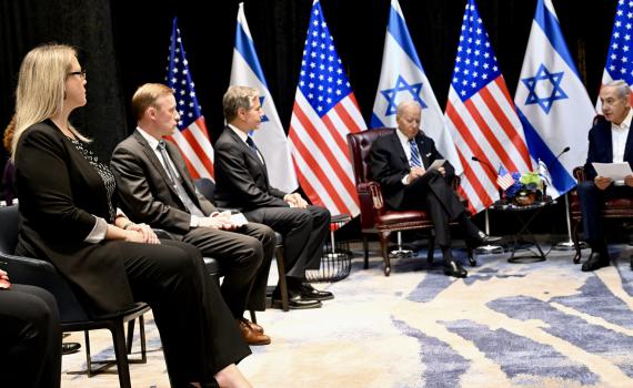 ביידן נפגש עם הניצולים: 'מעריך את האומץ והגבורה'