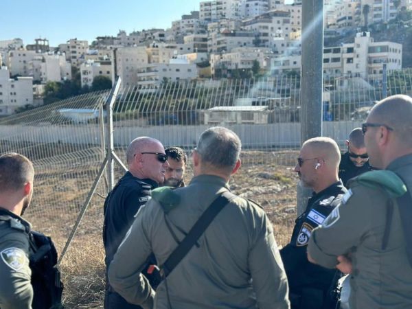 המשטרה יצאה לפעולה באזור גדר ההפרדה בירושלים