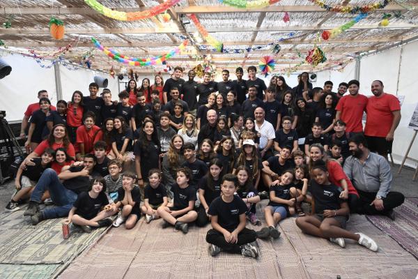 מרגש: יתומי צה"ל התארחו בסוכת שר הביטחון