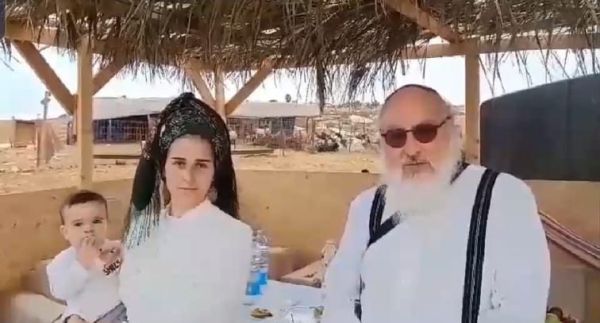 פולארד נגד הממשלה: 'אימצה שיטות של הבריטים'