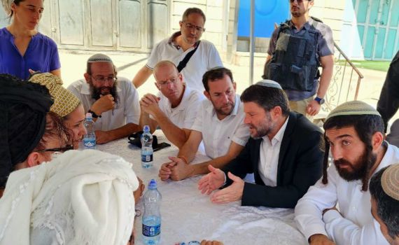 סמוטריץ' הגיע לחווארה: "ככה אי אפשר להמשיך"