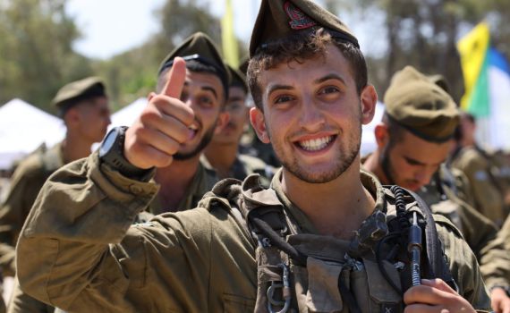 בין ההרוגים מגולני: רועי וייזר מאפרת